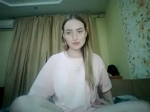 Онлайн чат XXX Lisanta