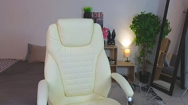 دردشة AliceBrightside الجنسية المباشرة