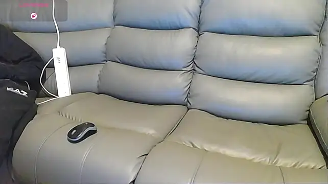 Chatroom XXX en direct de BlueandJen