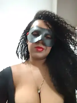 jadeamourim__ Adlı Modelin Canlı XXX Sohbeti