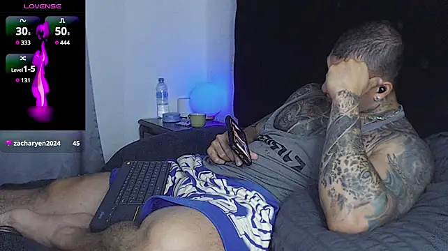 Chat XXX ao vivo de Shane_Clay