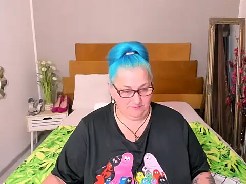 Sugarmommy_69X's Live XXX Chat