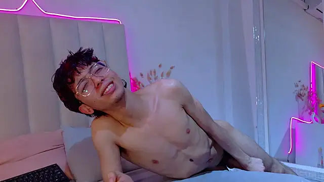 Twink_Sebas7: απευθείας συνομιλία ΧΧΧ