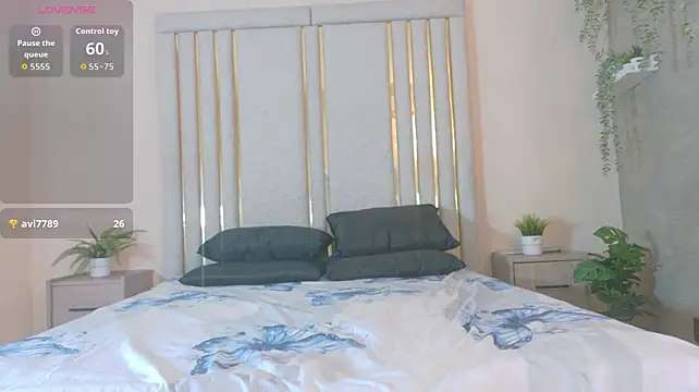 Živý XXX chat miaakittyy