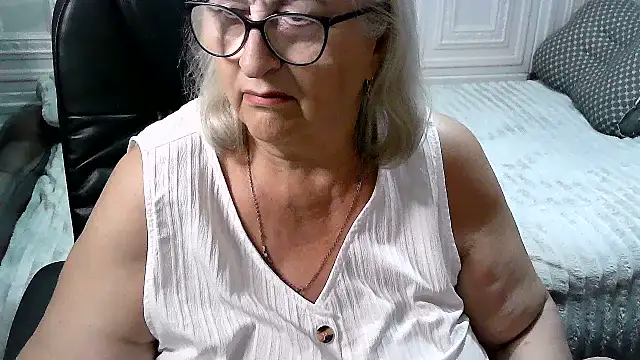 LolkaAlyss' Live XXX Chat