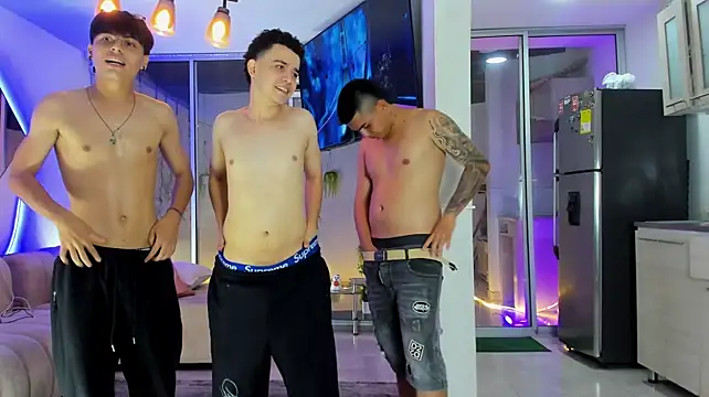 צ'אט XXX בשידור חי של Houseofwarrios