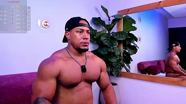 Travis_lenox_'s Live XXX Chat
