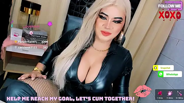 HugeMagnificent11inCockn Webbikameraesitys