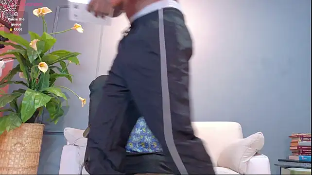 Chat +18 de hunter_biggest ao vivo