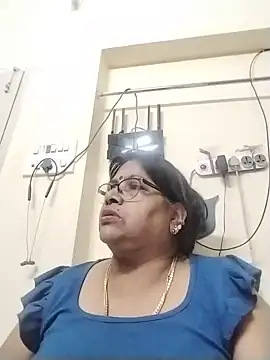 bigbum68's Live XXX Chat