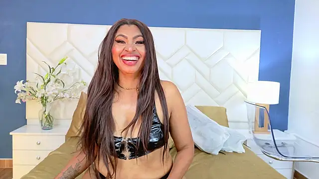 Kiara_Parker_ Adlı Modelin Canlı XXX Sohbeti