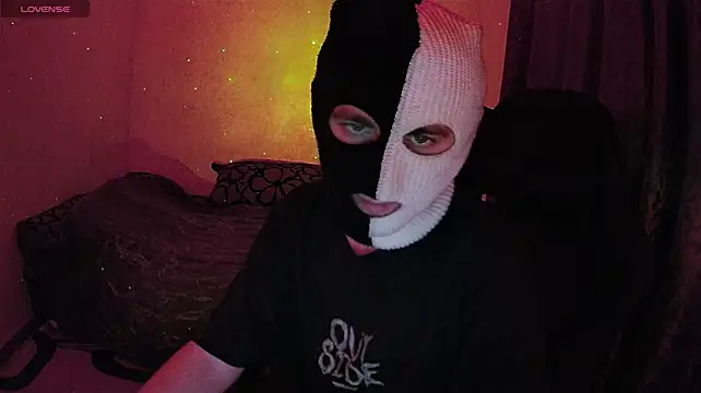 Chat XXX en directo de ZXCENSORED-