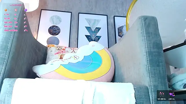 adara_le's Live XXX Chat