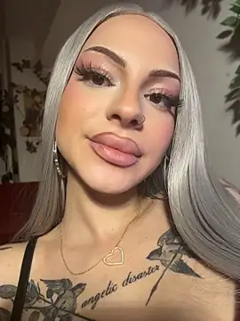 DollyRuby Chat XXX live