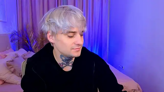 drillfi11's Live XXX Chat