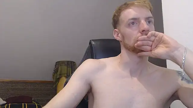 צ'אט XXX בשידור חי של Milkyman7