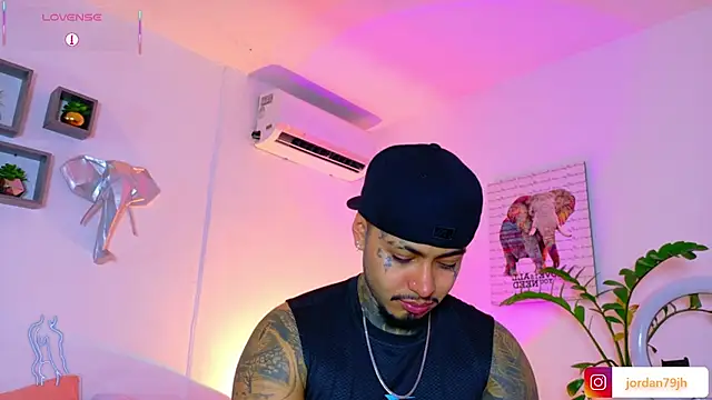 JordanSmiith_ élő XXX-chatje