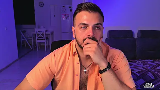Jace_Thorne Adlı Modelin Canlı XXX Sohbeti