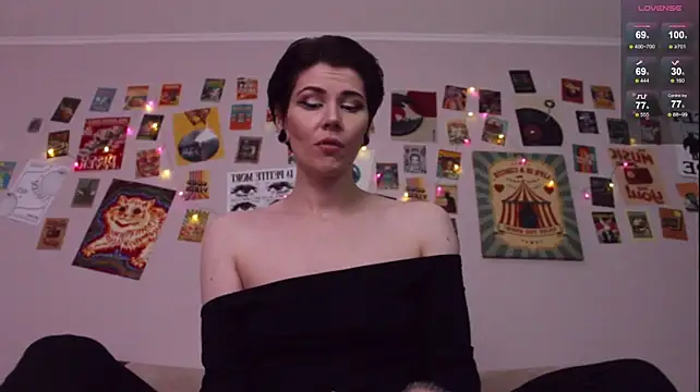 Luna_Blake: онлайн-секс-чат