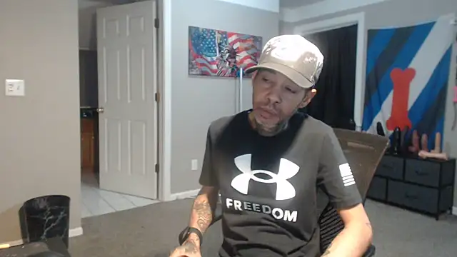 Chat XXX en directo de Michigan9000