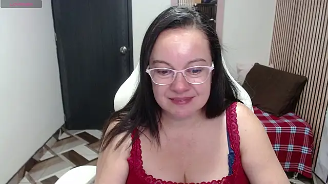 Sonialorens_'s Live XXX Chat