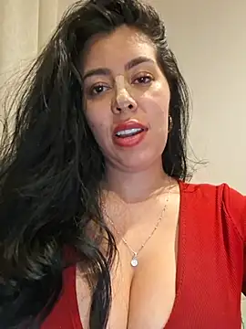 Chatroom XXX en direct de Luianna