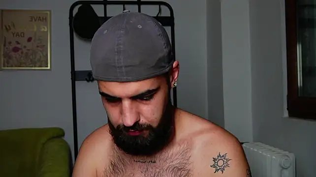 Webkamerová show HairyRobxxx
