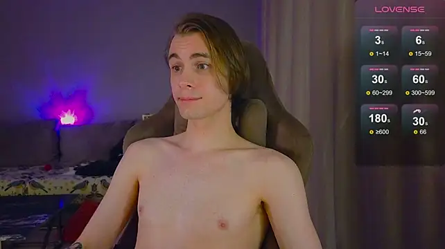 XXX chat uživo modela DebugMee