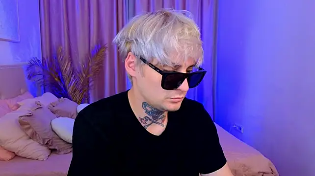drillfi11 élő XXX-chatje