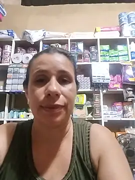 MIA-LARIOS Chat XXX in diretta