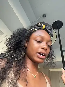 Princessssbby Chat XXX in diretta