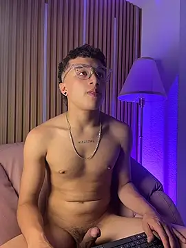 Dominik_SouzaのライブXXXチャット