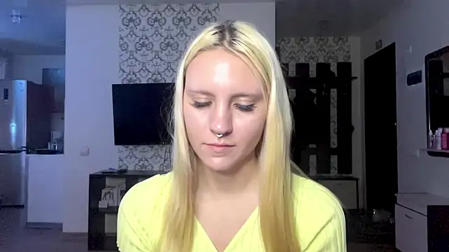 MildredGuckes' Live XXX Chat