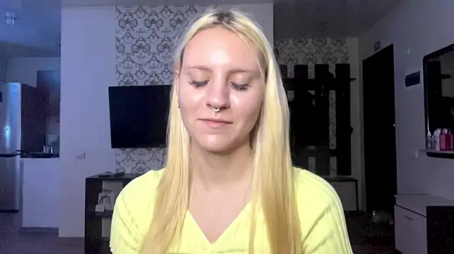 MildredGuckes' Live XXX Chat