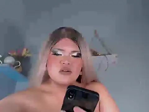 cherry_pie28n Live XXX chat