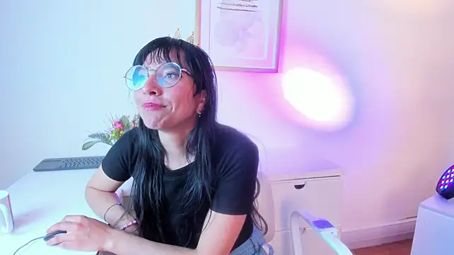 Yui_Narumi's Live XXX Chat