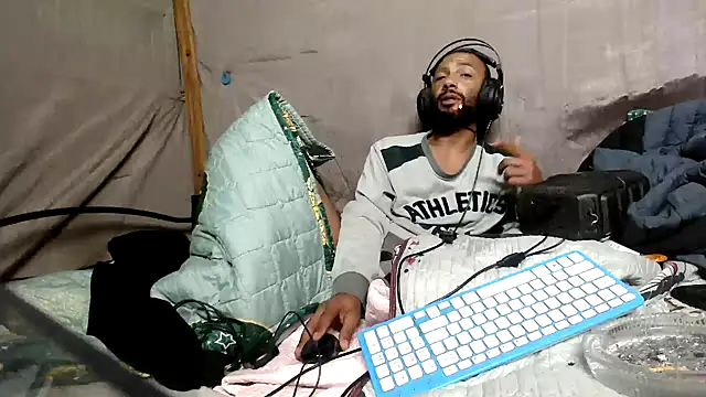 צ'אט XXX בשידור חי של Camodick