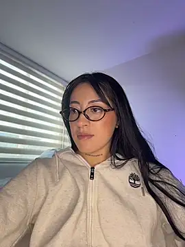 keilelewis' Live XXX Chat
