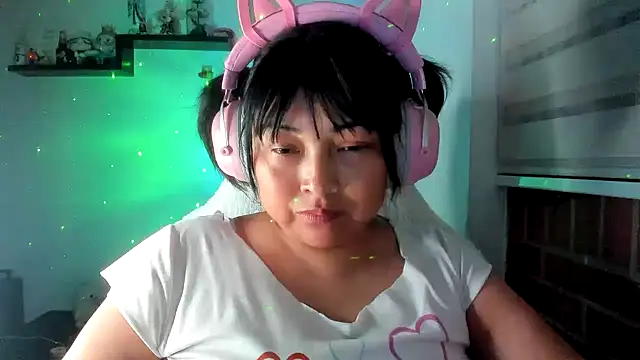 Shaddycute_ Chat XXX in diretta