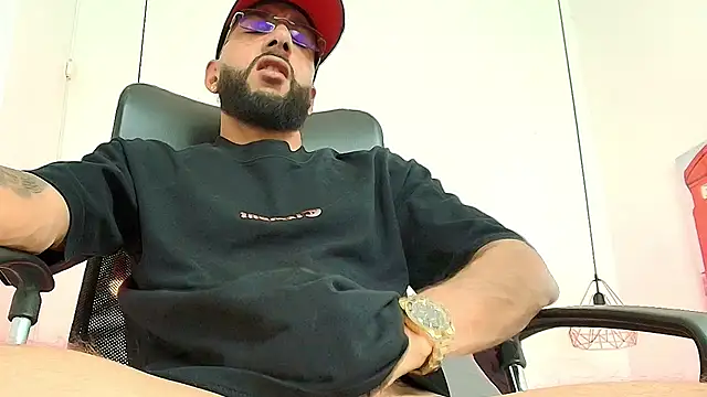 دردشة LukasScott_ الجنسية المباشرة