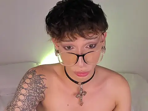 AndyWiilliams' Live XXX Chat
