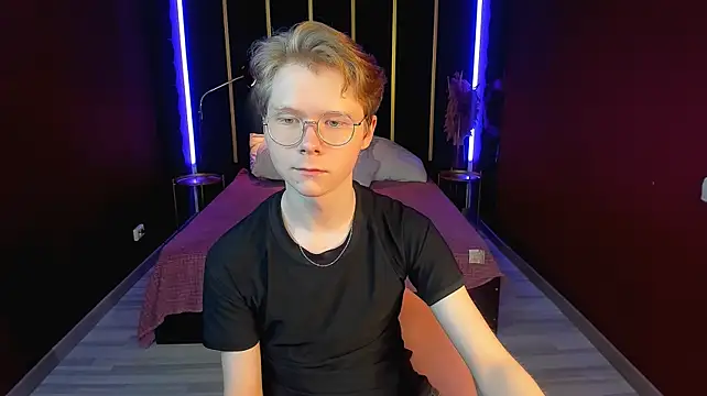DanielSanders – Naživo XXX chat
