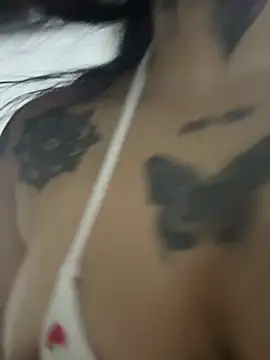 DXLatinJapponesseDX – Live XXX-chat