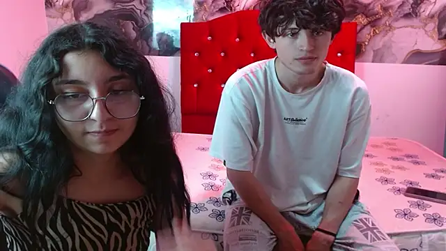 Živý XXX chat the_jhones