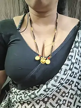 bhuvana_555's Webcam Show
