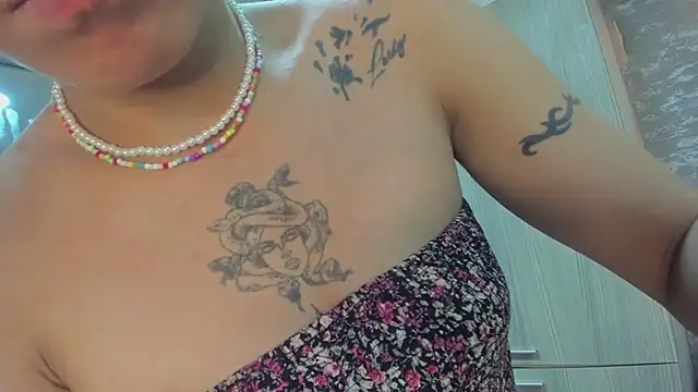 Mhelanny2n Live XXX chat