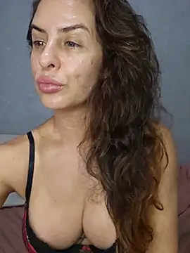 Chat +18 de Nina_Sport ao vivo