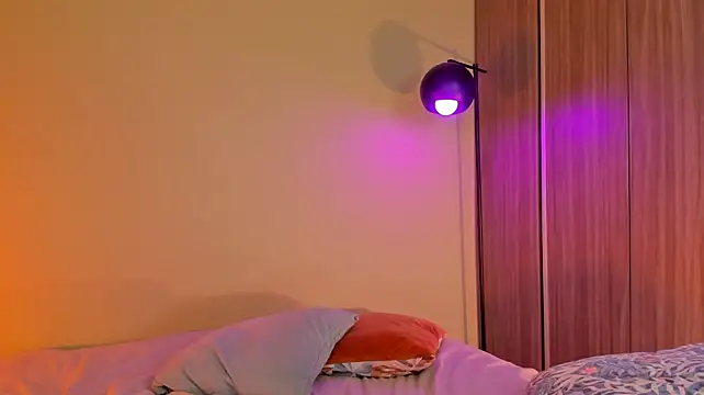 Fluffygarden's Live XXX Chat