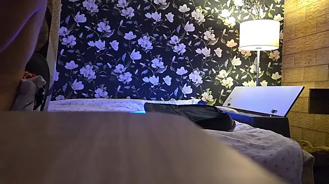 Vuitton – Naživo XXX chat