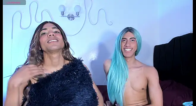 Elena_and_Julian's Webcam Show